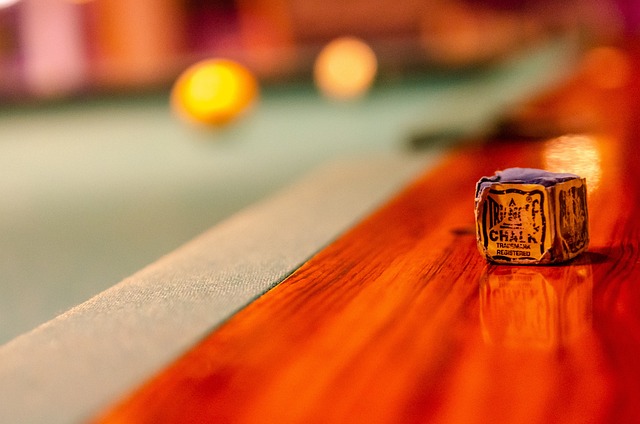 billiard-table-640x480-51211035.jpeg