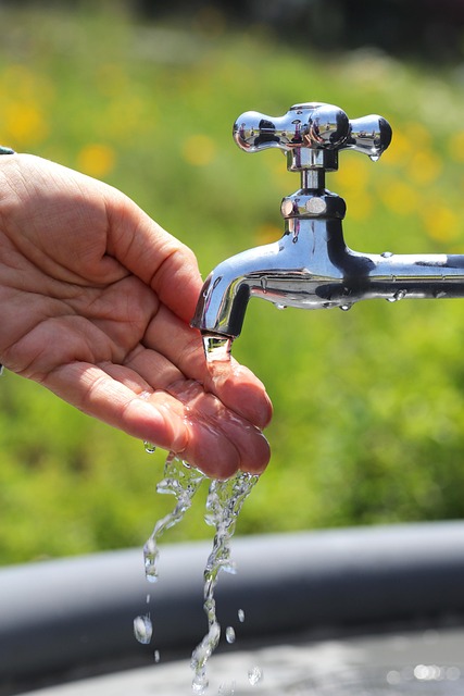leaky-faucet-640x480-85224620.jpeg